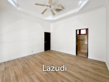 JUST RENOVATED 3-Bedroom Luxury Villa on a LARGE 3 Rai Plot in Hin Lek Fai