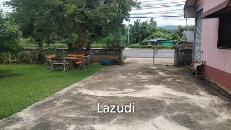 4 Beds 2-Storey House For Sale Close To Main Road.