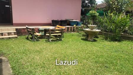 4 Beds 2-Storey House For Sale Close To Main Road.
