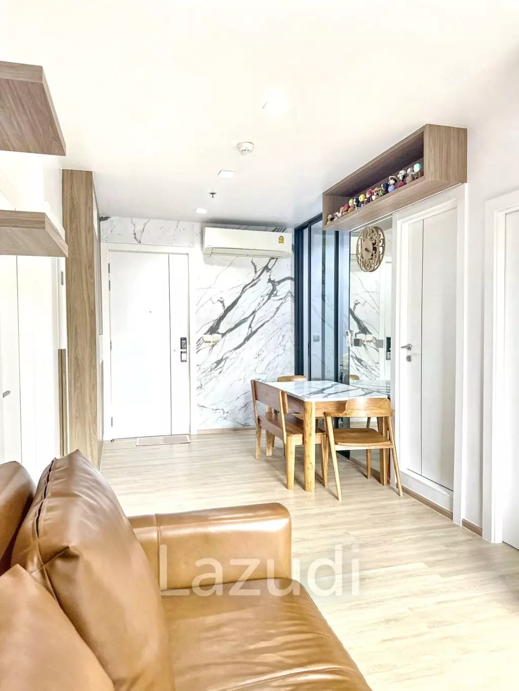 2 Bed 2 Bath 59 SQ.M LIFE Asoke - Rama 9