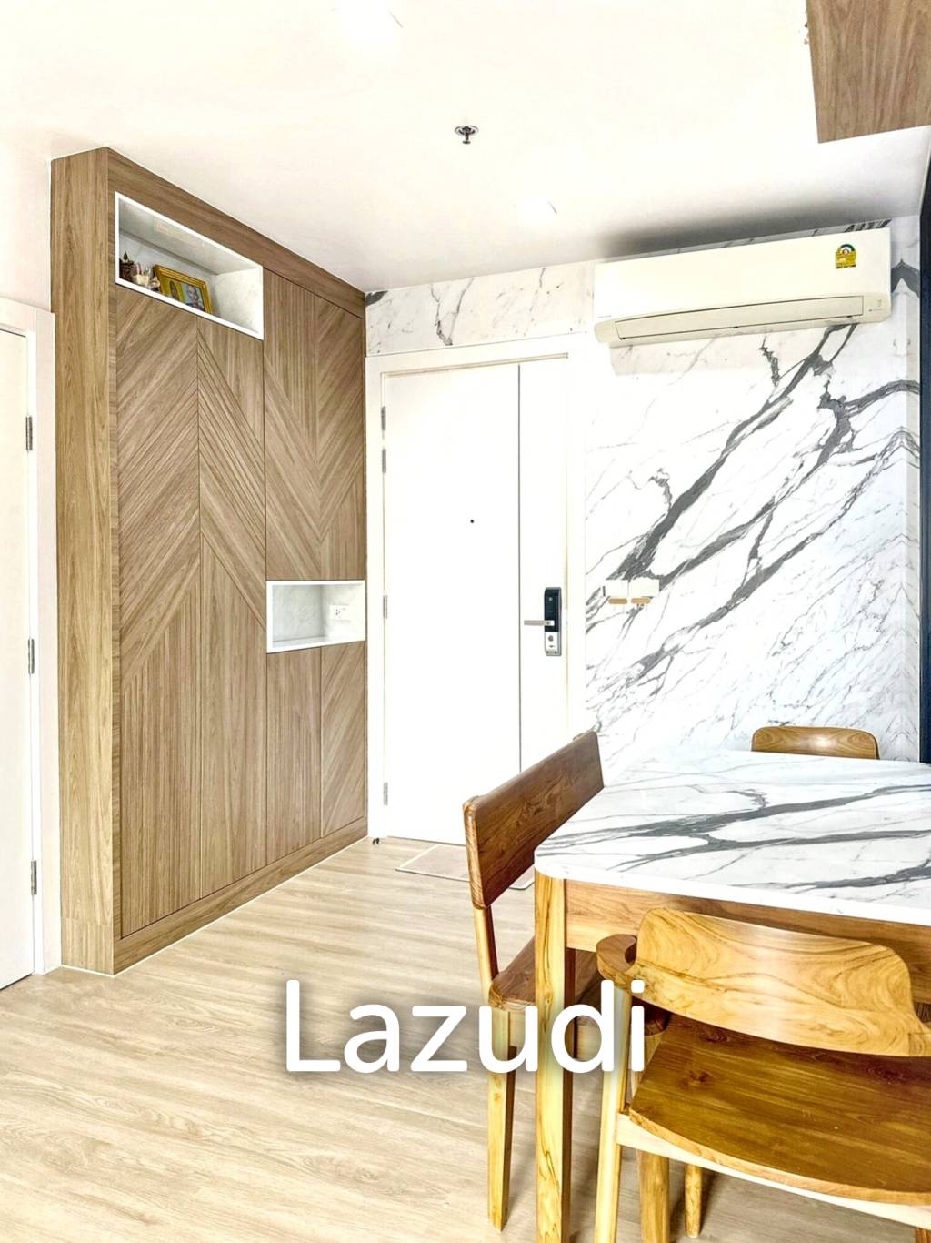 2 Bed 2 Bath 59 SQ.M LIFE Asoke - Rama 9