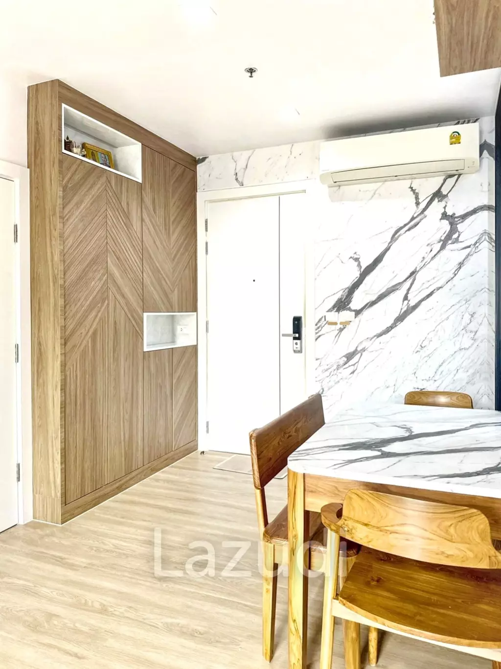 2 Bed 2 Bath 59 SQ.M LIFE Asoke - Rama 9
