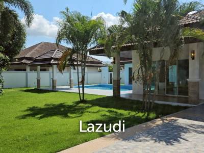 Unique Villas Pattaya 3 bedrooms 4 bathrooms 640 SQ.M.