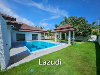 Unique Villas Pattaya 3 bedrooms 4 bathrooms 640 SQ.M.