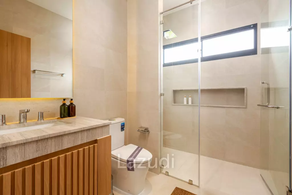 5 Bed 6 Bath 515 SQ.M Mouana Grande Chalong Bay