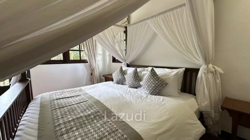 4-Bedroom Villa with Garden - Near Fisherman's Village