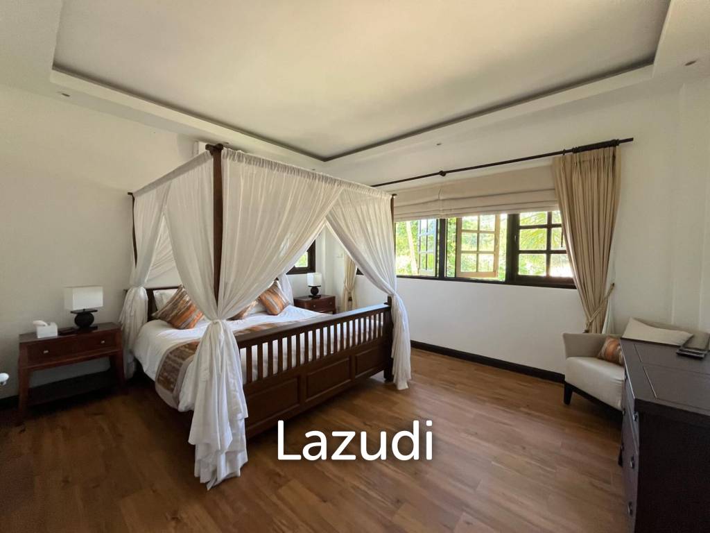 4-Bedroom Villa with Garden - Near Fisherman's Village