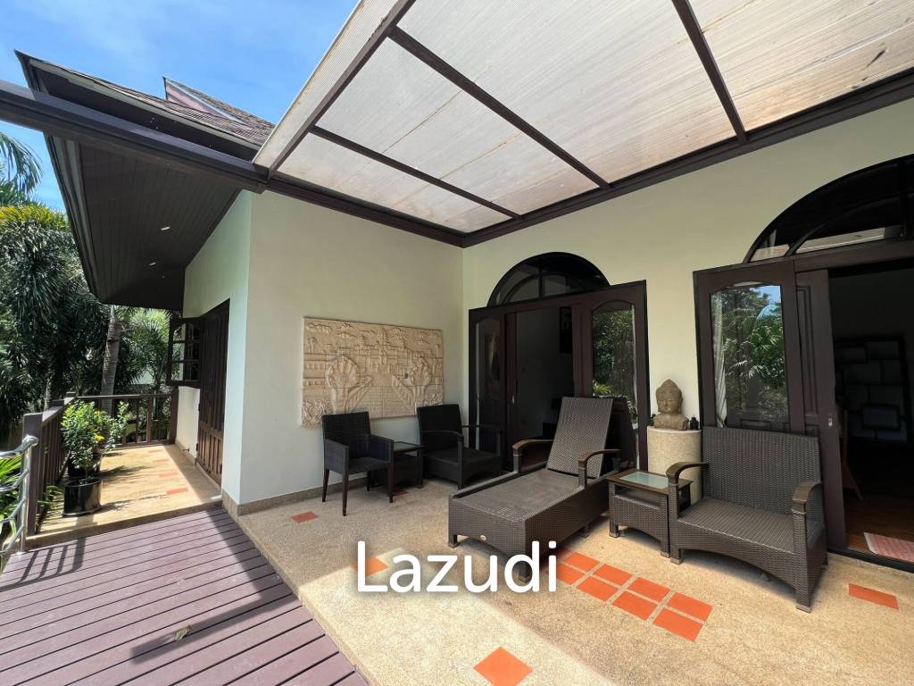 4-Bedroom Villa with Garden - Near Fisherman's Village