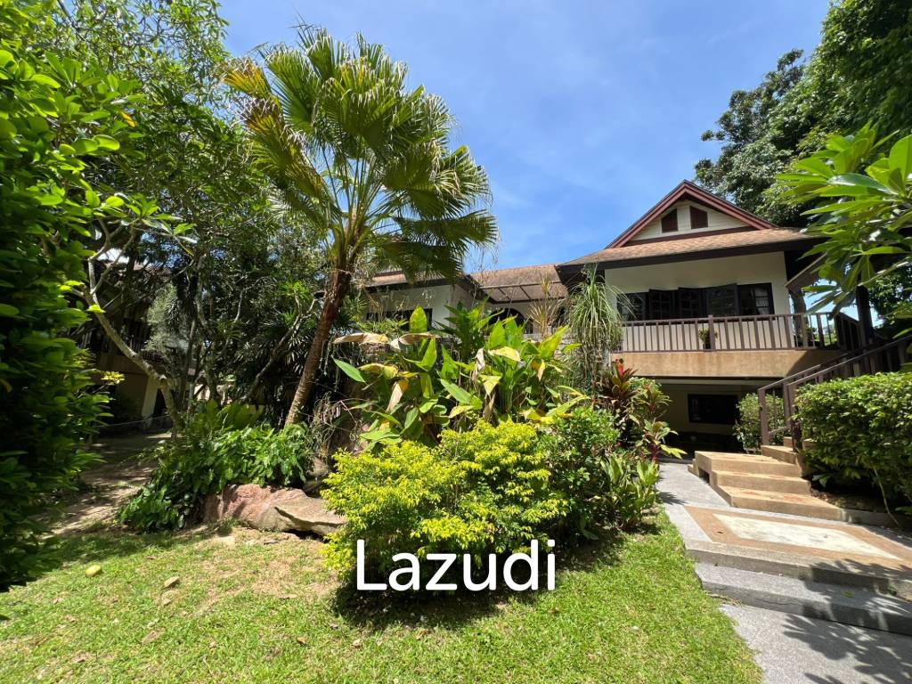 4-Bedroom Villa with Garden - Near Fisherman's Village