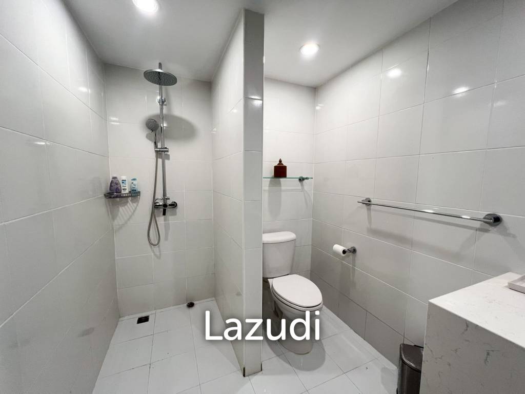 4-Bedroom Villa with Garden - Near Fisherman's Village