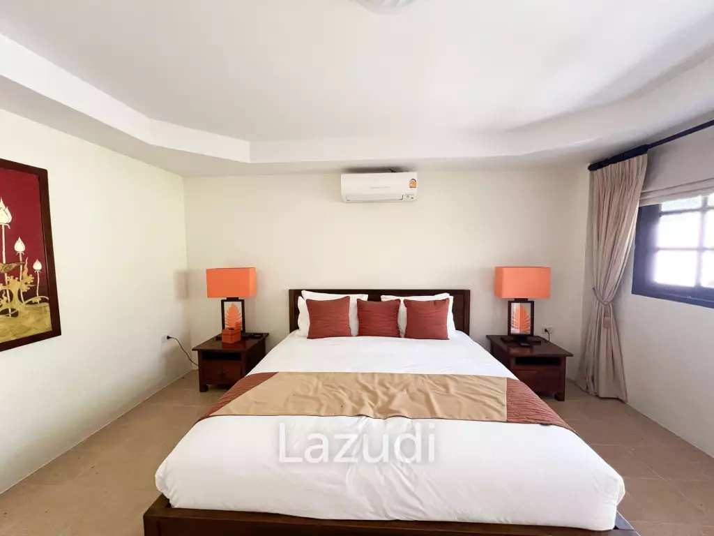 4-Bedroom Villa with Garden - Near Fisherman's Village
