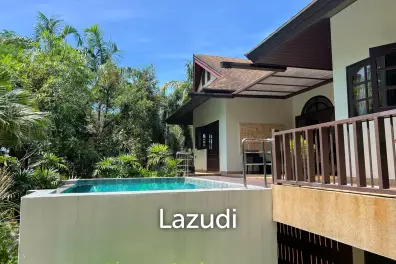 4-Bedroom Villa with Garden - Near Fisherman's Village