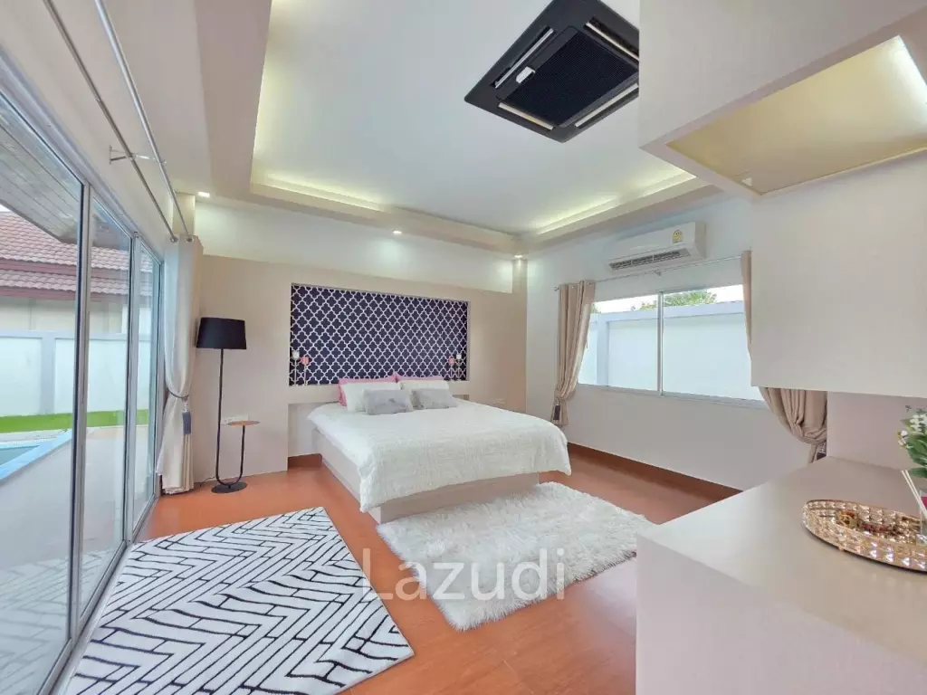 Unique Villas Pattaya 3 bedrooms 4 bathrooms 640 SQ.M.