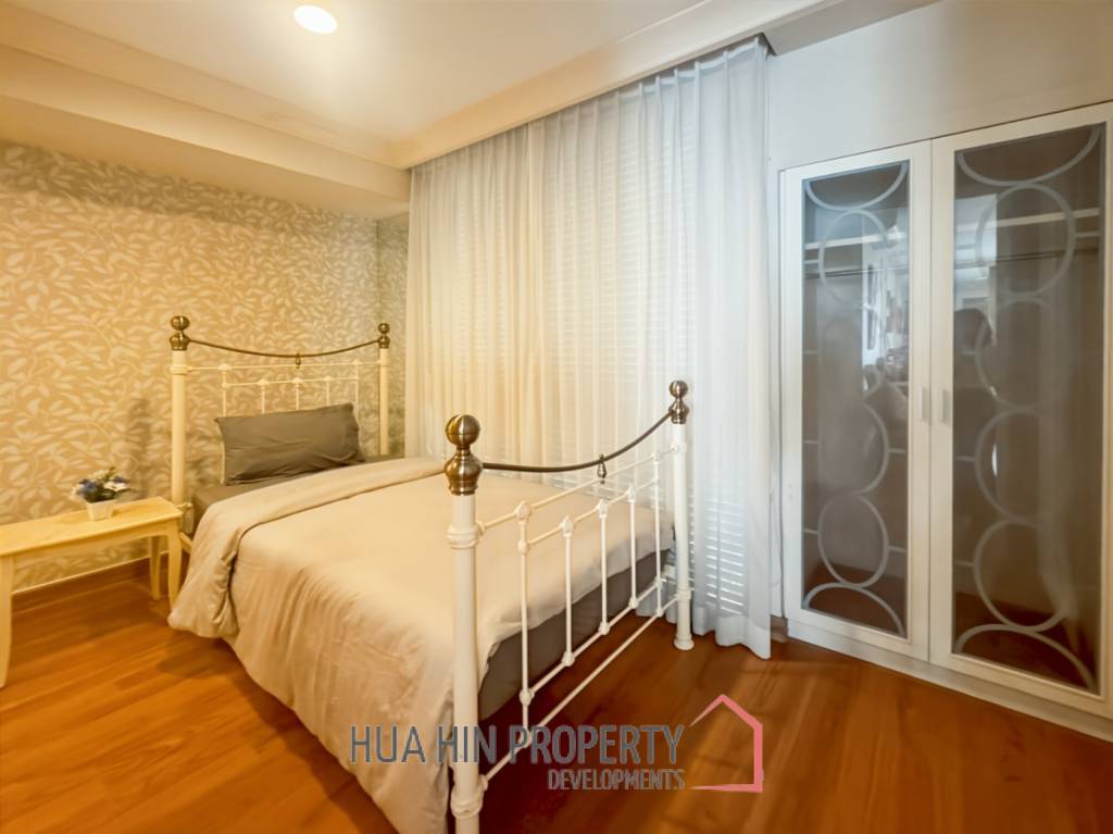 GOOD DEAL!! - 2 Bedroom Condo 68 SQM in My Resort Hua Hin