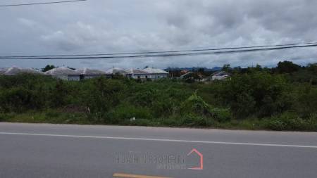Prime Freehold Land  16-2-54.7 Rai - Close to Immigration Hua Hin