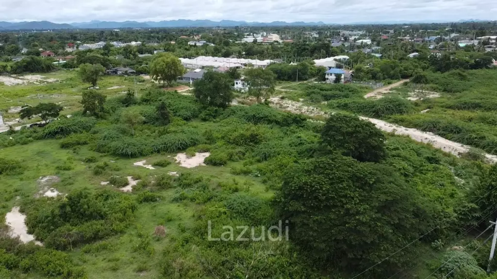 Prime Freehold Land  16-2-54.7 Rai - Close to Immigration Hua Hin