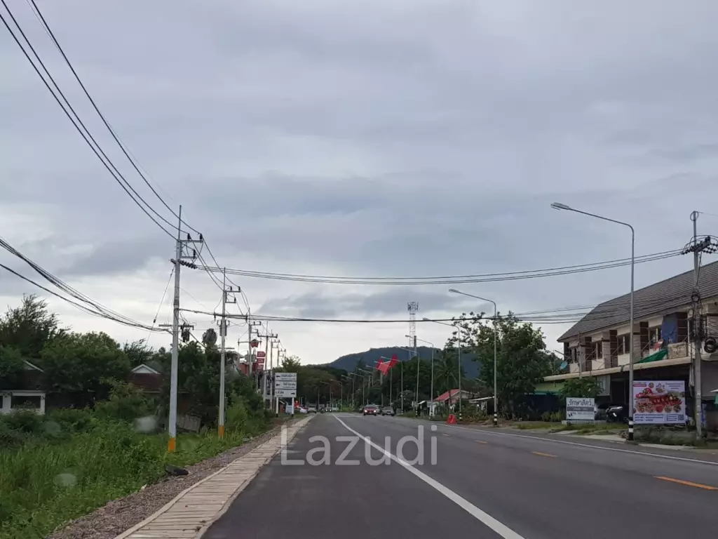 Prime Freehold Land  16-2-54.7 Rai - Close to Immigration Hua Hin