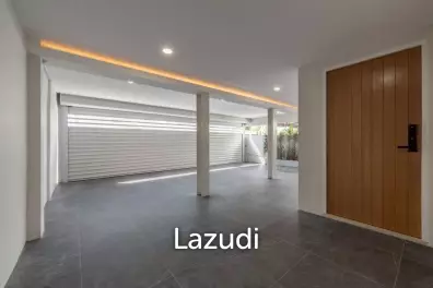 3 bedroom 4 bathroom 205 SQ.M Townhouse in Pradipat