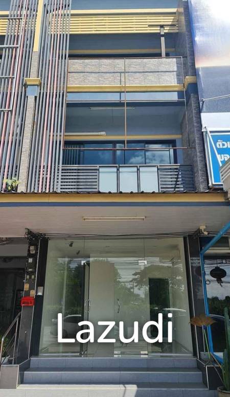 3-Storey Commercial Building on The main road at Hang Dong.