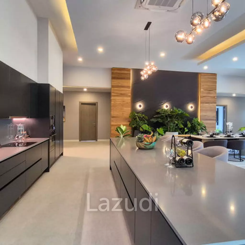 5 Bedrooms 7 Bathrooms 620 SQ.M. Sonora Residence Chaknok