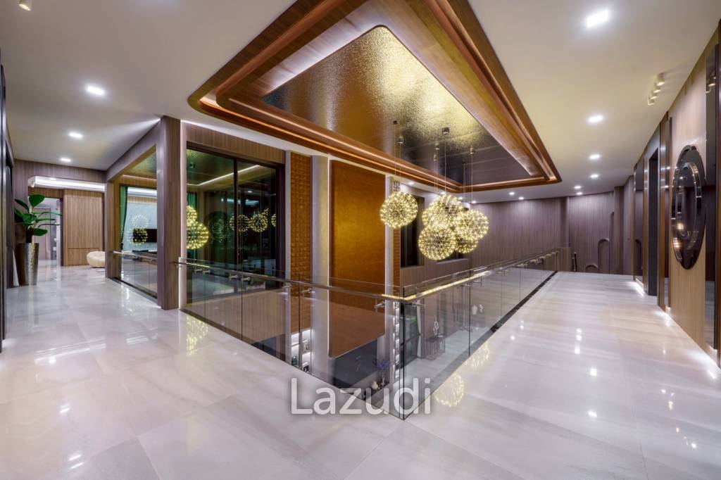 7 Bed 9 Bath 1965 SQ.M. M Mountain Grand Villa