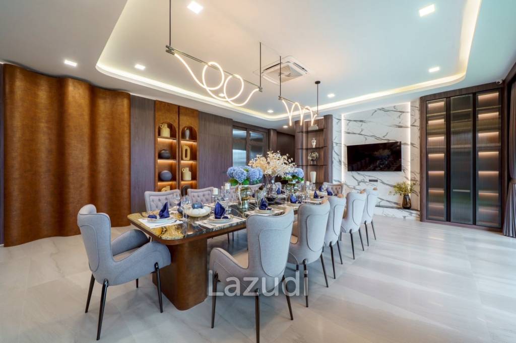 7 Bed 9 Bath 1965 SQ.M. M Mountain Grand Villa