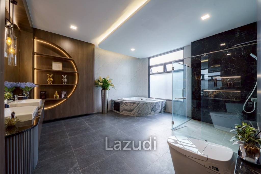7 Bed 9 Bath 1965 SQ.M. M Mountain Grand Villa