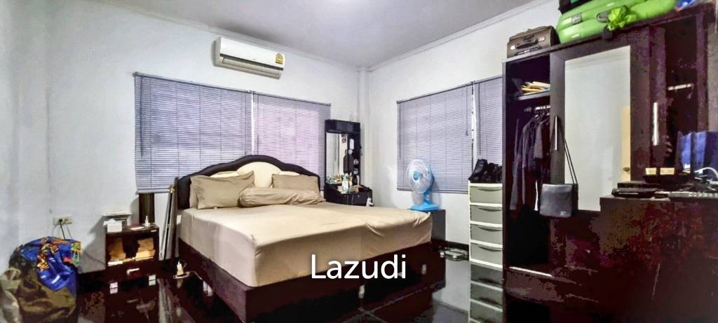 3 Beds 2 Baths 220 SQ.M. House In East Pattaya