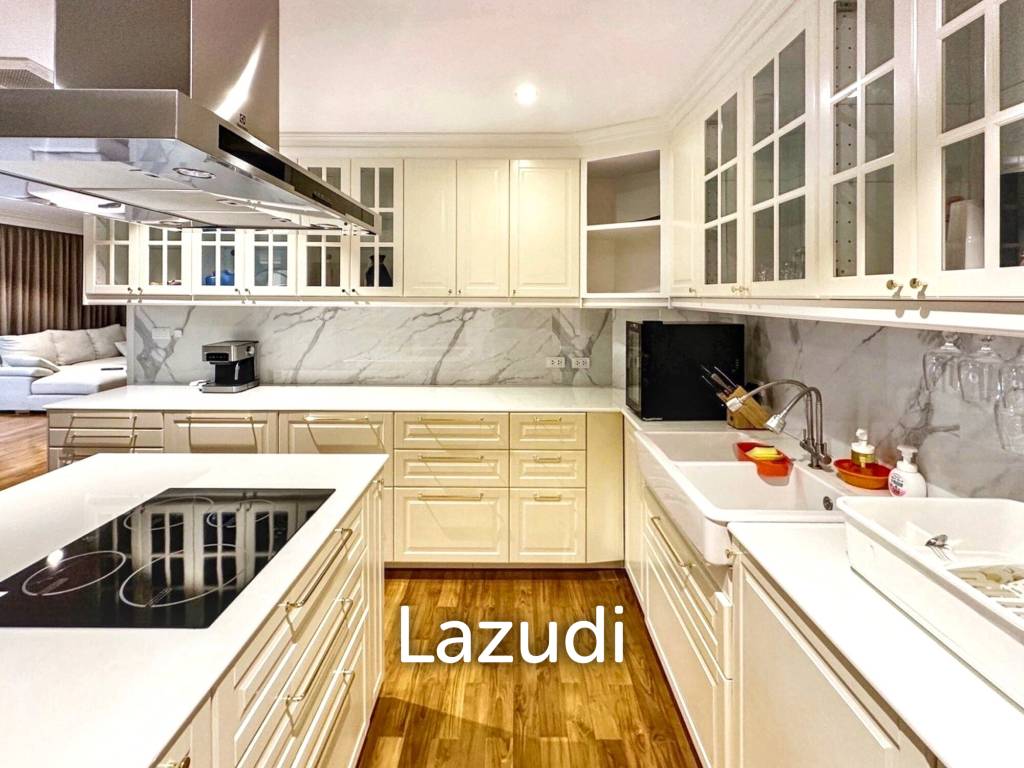 4 Bedroom 5 Bathroom 283.6 Sq.m Watermark Chaophraya
