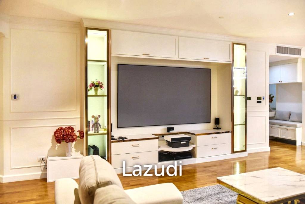 4 Bedroom 5 Bathroom 283.6 Sq.m Watermark Chaophraya