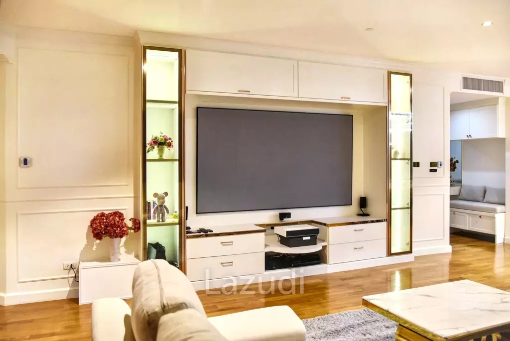 4 Bedroom 5 Bathroom 283.6 Sq.m Watermark Chaophraya