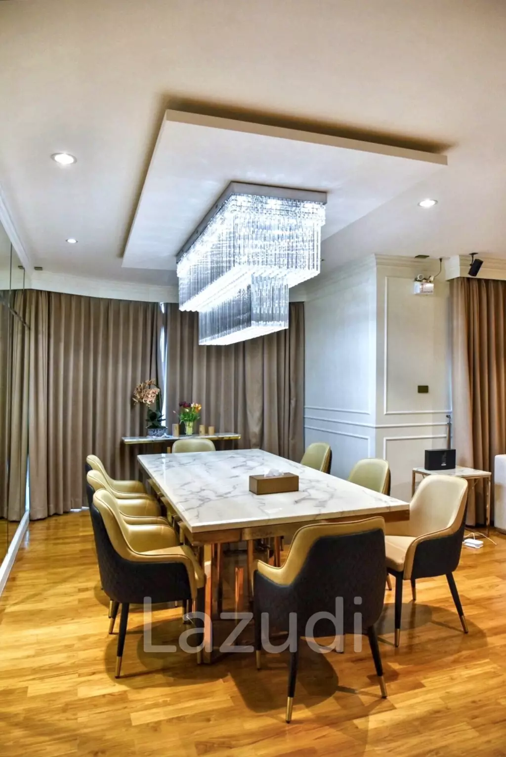 4 Bedroom 5 Bathroom 283.6 Sq.m Watermark Chaophraya