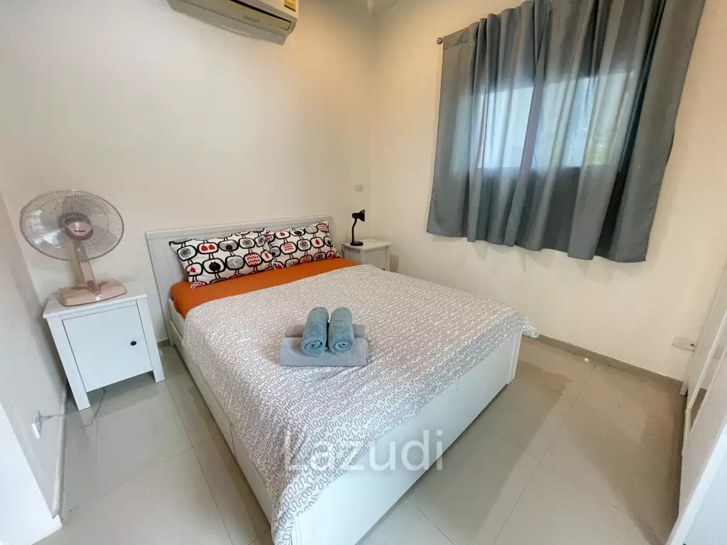 Mil Pool Villa:  Charming 3-Bedroom Villa in Prime Hua Hin Location – Soi 102