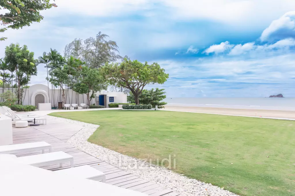 CHELONA : Luxurious 2 Bed Beachfront Condo at Khao Tao
