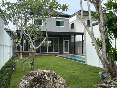 2-Storey House with Private Swimming Pool For Sale In Koh Kaew