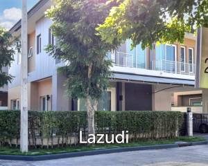 5 Bedroom 4 Bathroom 275 Sq.m The City Sukhumvit - Bangna