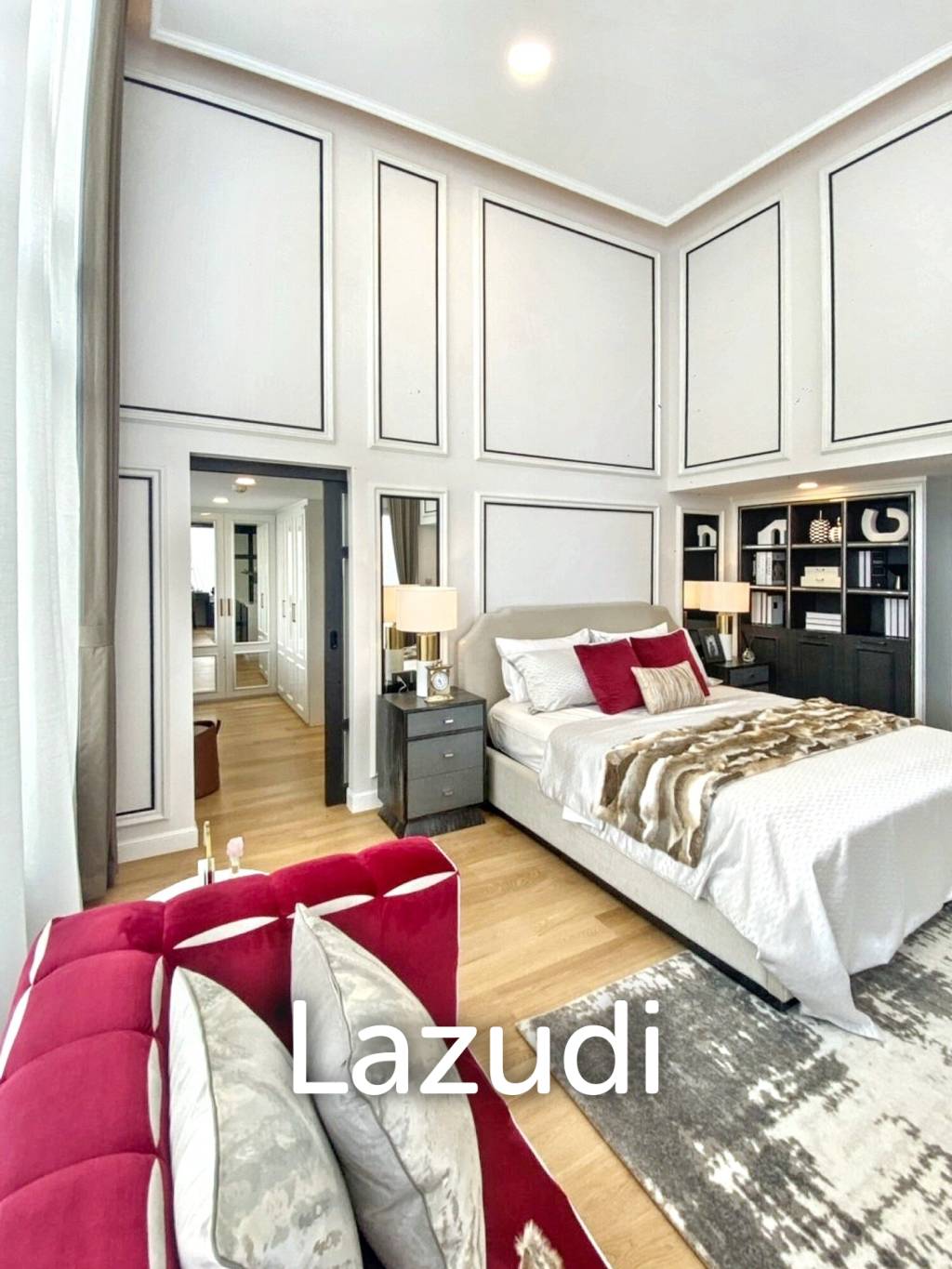 2 Bed 3 Bath 179.62 SQ.M Landmark @ MRTA Station (Siamese Rama 9 Tower B)