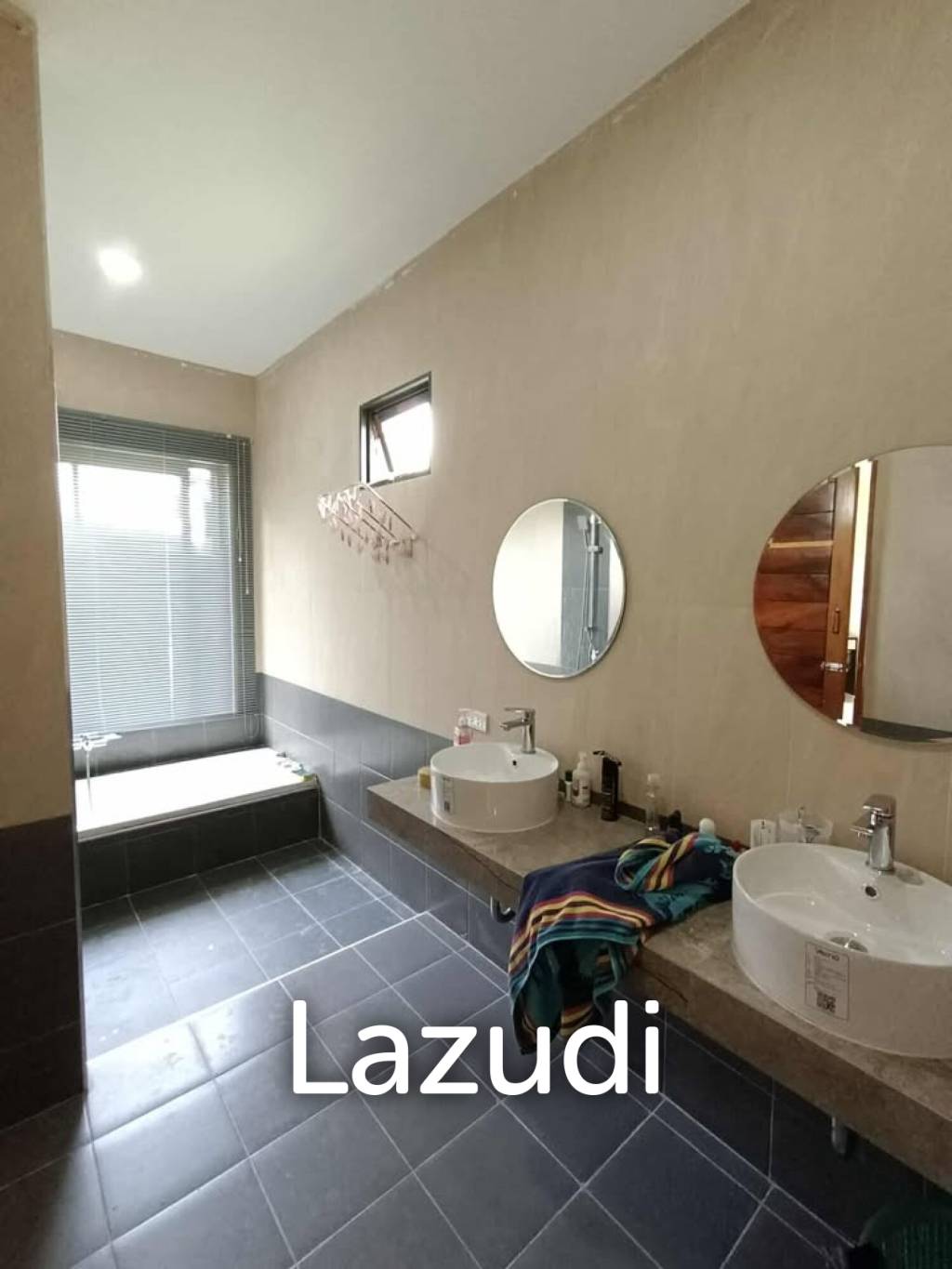 Brand-New 3-Beds Detached House in Na Mueang for Sale