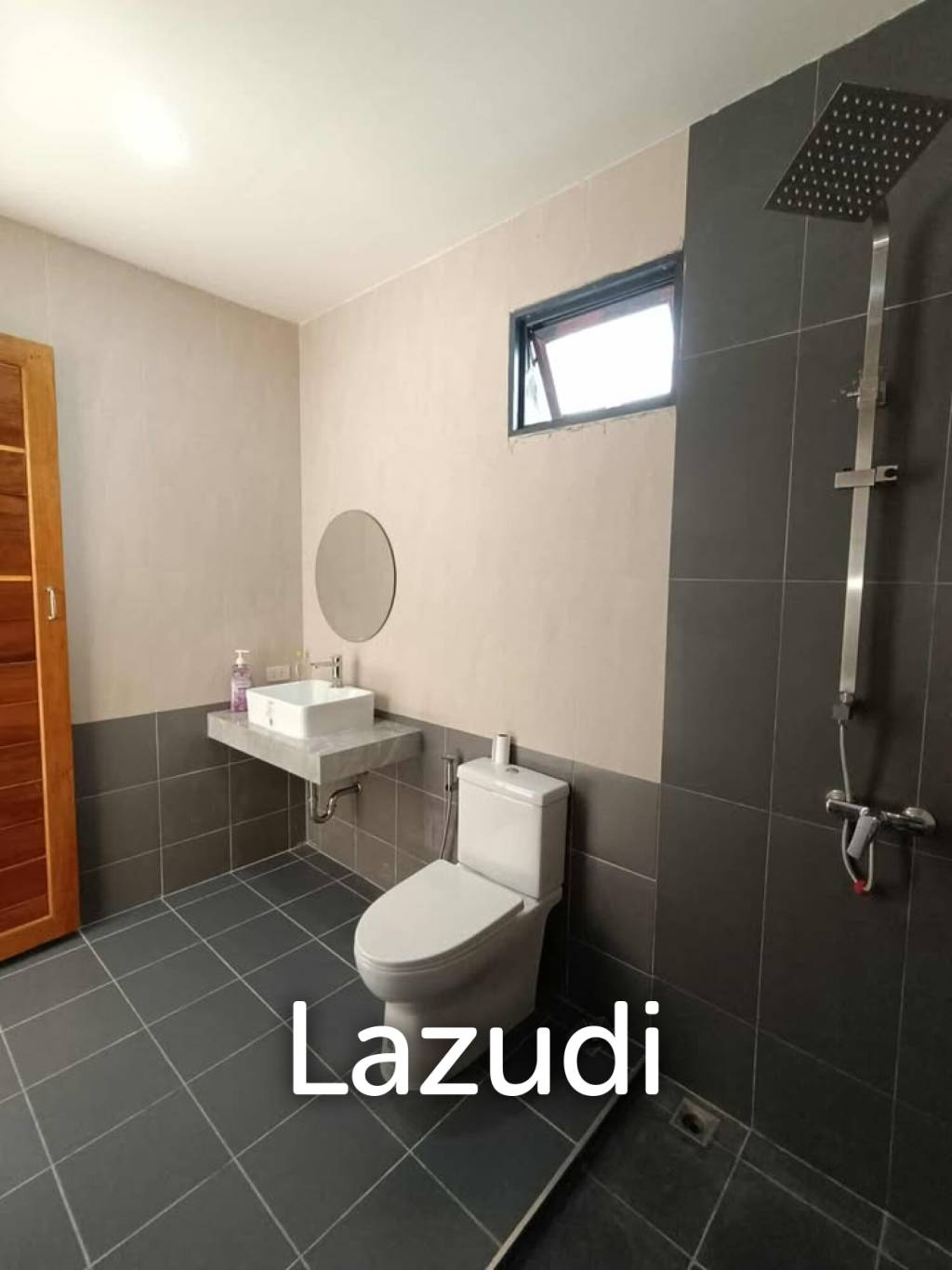 Brand-New 3-Beds Detached House in Na Mueang for Sale