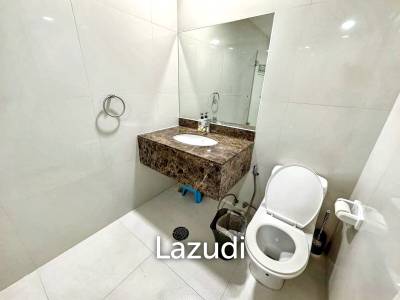 1 Bedroom 1 Bathroom 61 Sq.m Chamchuri Square Residence