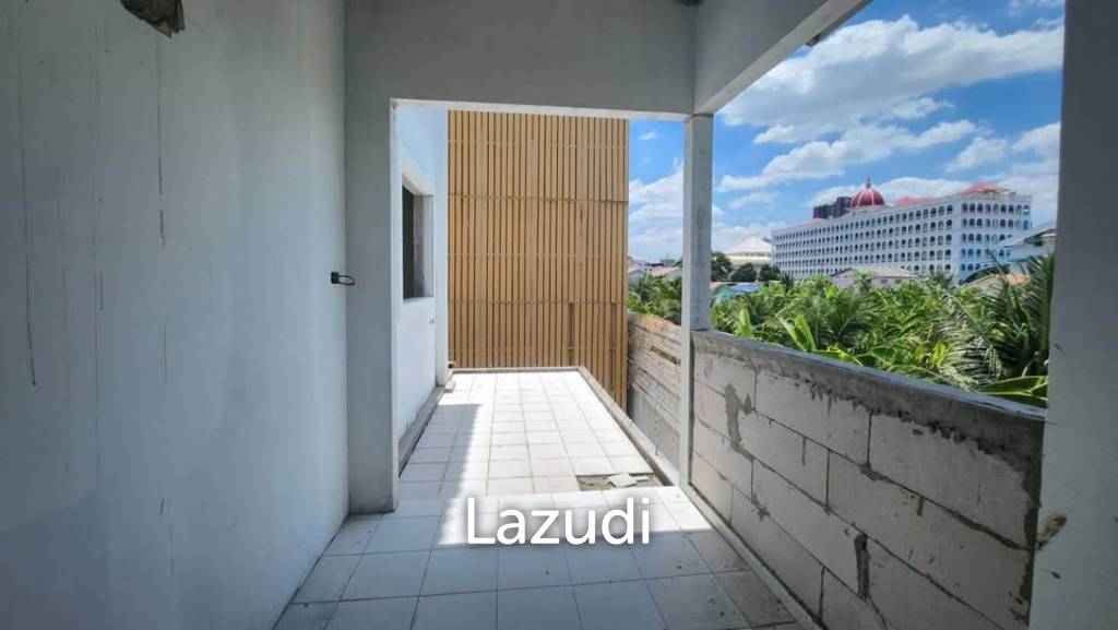 4-Bedroom 3 bathroom Detached House at Grandity @ Satupradit