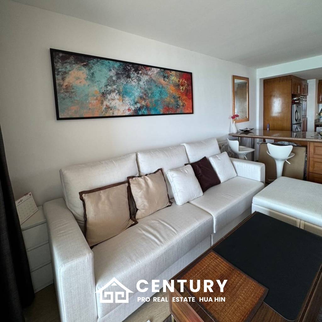 MILFORD PARADISE  HUA HIN : 2 bed beachfront condo with sea views