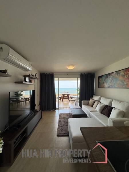 MILFORD PARADISE  HUA HIN : 2 bed beachfront condo with sea views