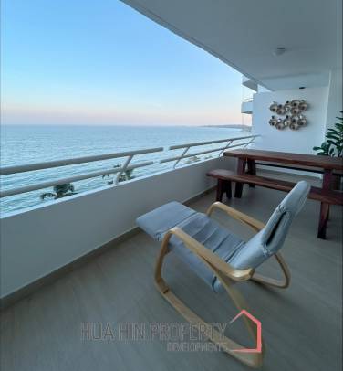 MILFORD PARADISE  HUA HIN : 2 bed beachfront condo with sea views