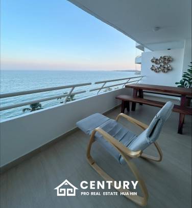 MILFORD PARADISE  HUA HIN : 2 bed beachfront condo with sea views