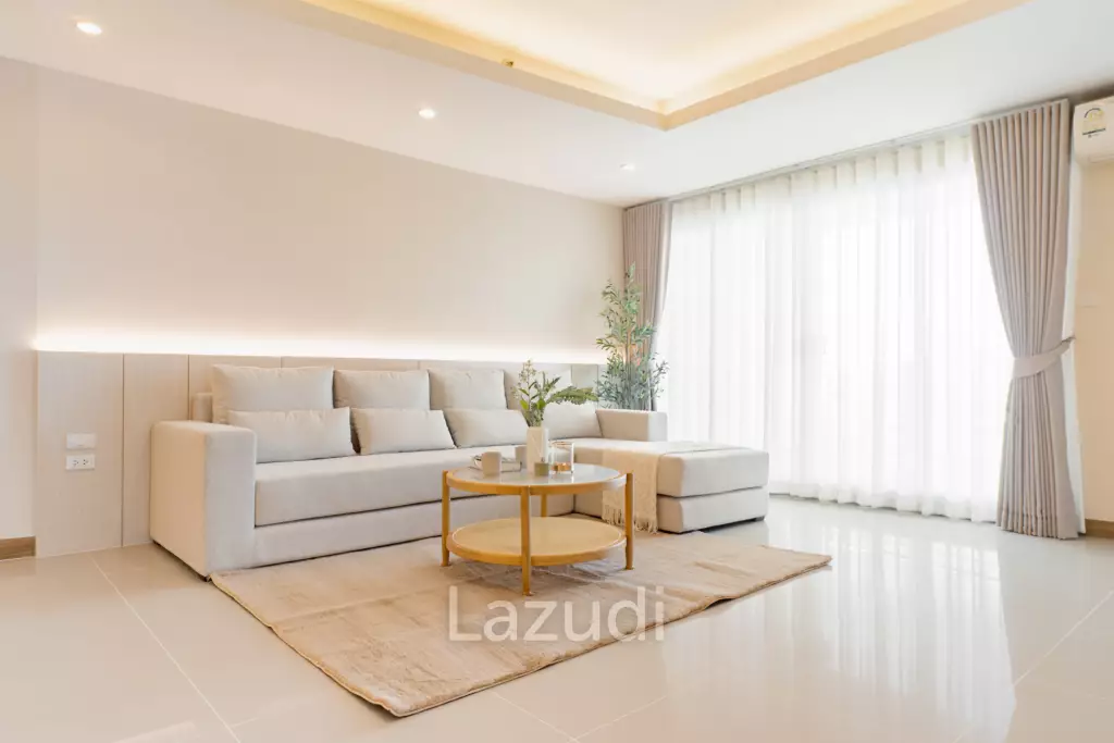 3 Beds 4 Baths 192 SQ.M Supalai River Resort