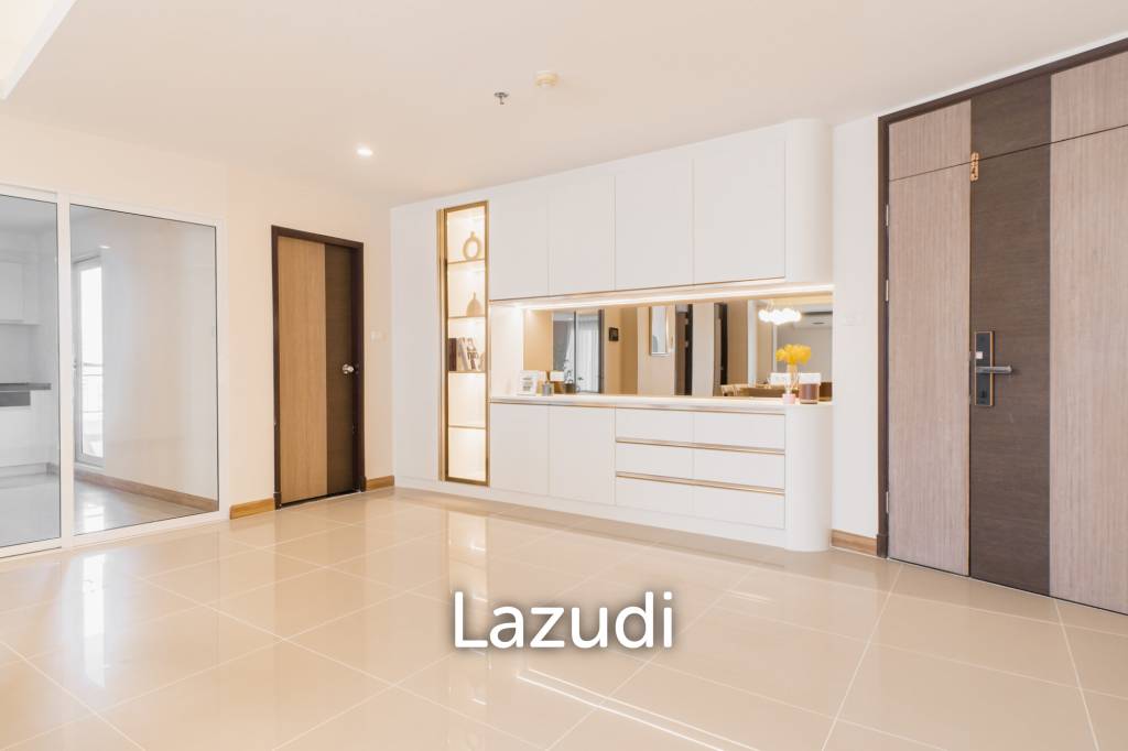 3 Beds 4 Baths 192 SQ.M Supalai River Resort