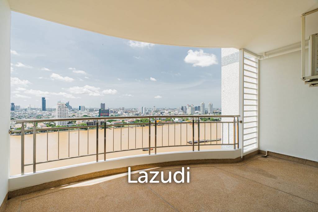 3 Beds 4 Baths 192 SQ.M Supalai River Resort