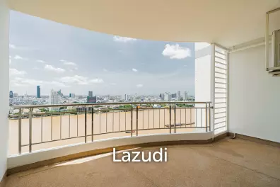 3 Beds 4 Baths 192 SQ.M Supalai River Resort