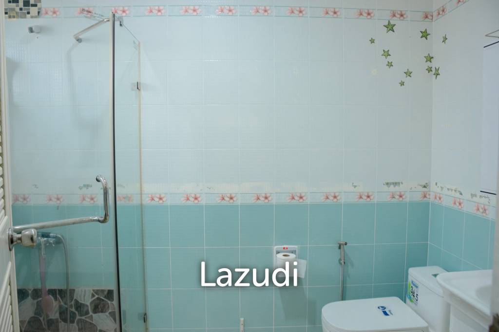 480 平方米 3 床 3 洗澡 别墅 对于 销售